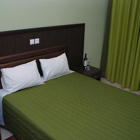 Grand Platon Hotel Olympiakí Aktí Kültér fotó