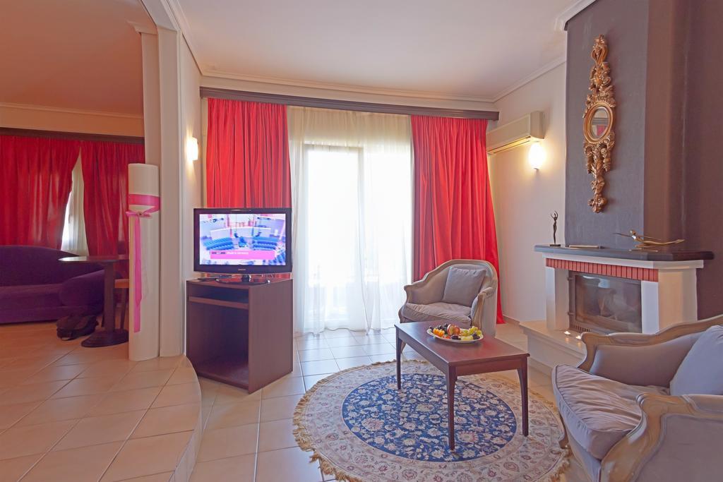 Grand Platon Hotel Olympiakí Aktí Kültér fotó