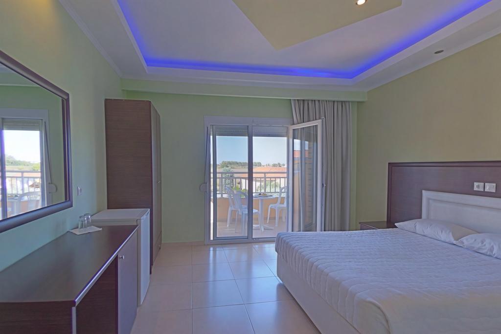 Grand Platon Hotel Olympiakí Aktí Kültér fotó
