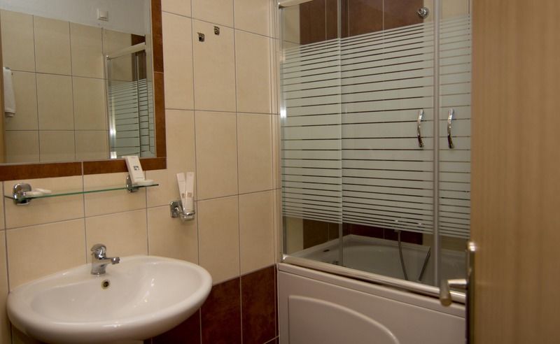 Grand Platon Hotel Olympiakí Aktí Kültér fotó